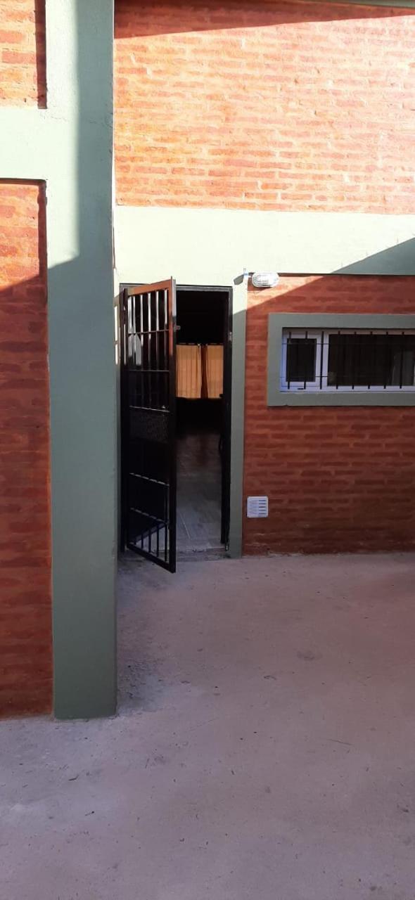 Alquiler Temporario En Trelew Εξωτερικό φωτογραφία